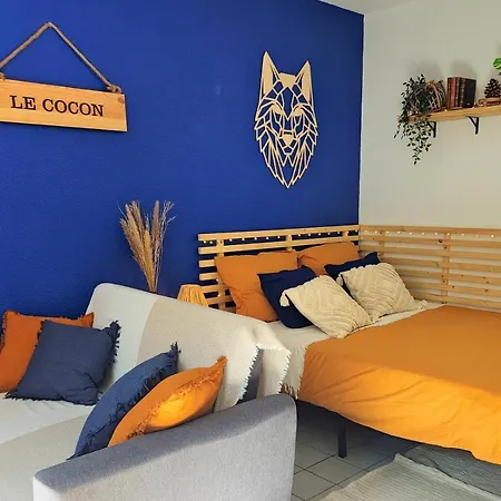 Le Cocon, A 5 Min De La Gare De Apartman *