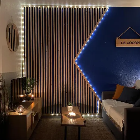 Le Cocon, A 5 Min De La Gare De Apartman